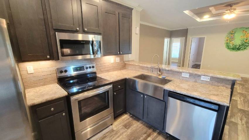 344 Siberian Cypress Circle a Winter Haven, FL Mobile or Manufactured Home for Sale
